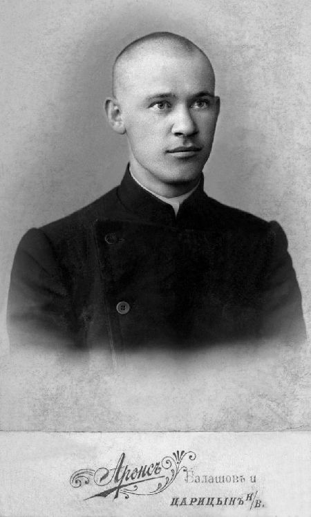 Вячеслав Кедров — псаломщик Михаило-Архангельской церкви г. Балашова, 1901—1904 годы.