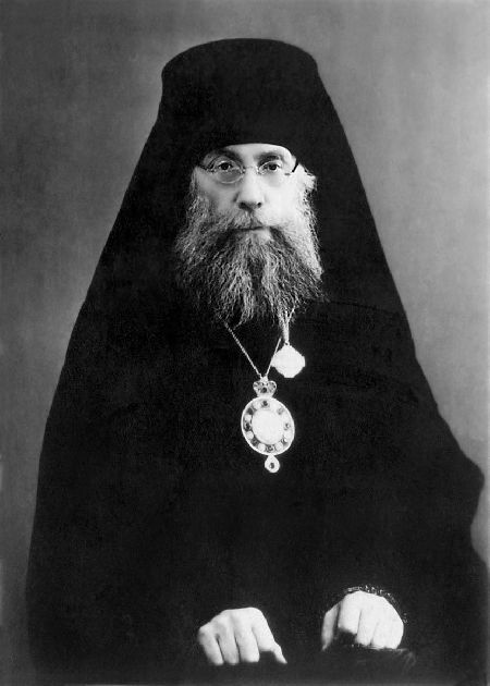 Епископ Саратовский и Балашовский Вениамин (Милов Виктор Дмитриевич; 8.07.1897, Оренбург - 2.08.1955, Саратов). 