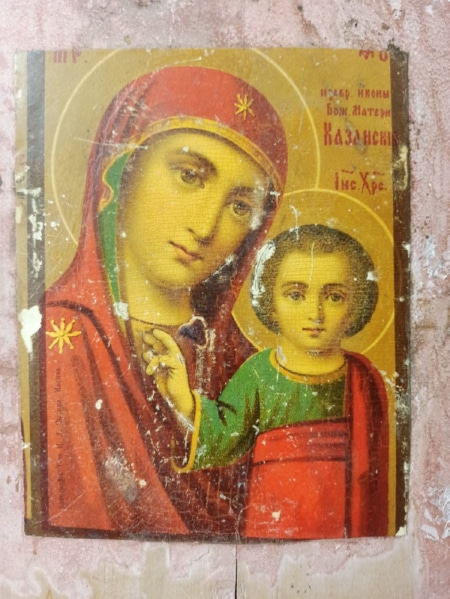 Казанская икона Божией Матери сохранившаяся в семье