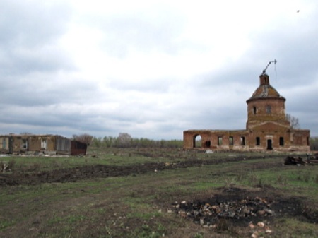 Вознесенский храм в с. Григорьевка Петровского района современный вид