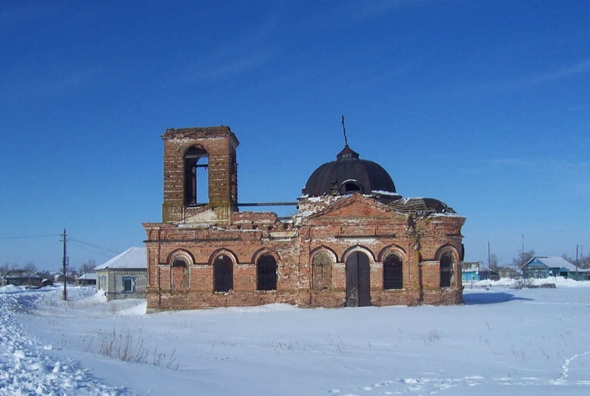 Храм Всех святых в селе Таволожка
