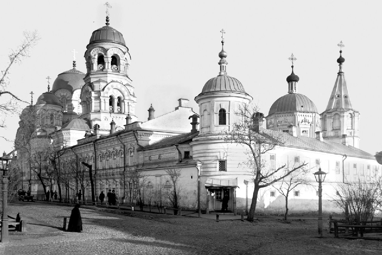 Крестовоздвиженский женский монастырь, г. Саратов. Фото начала XX века.